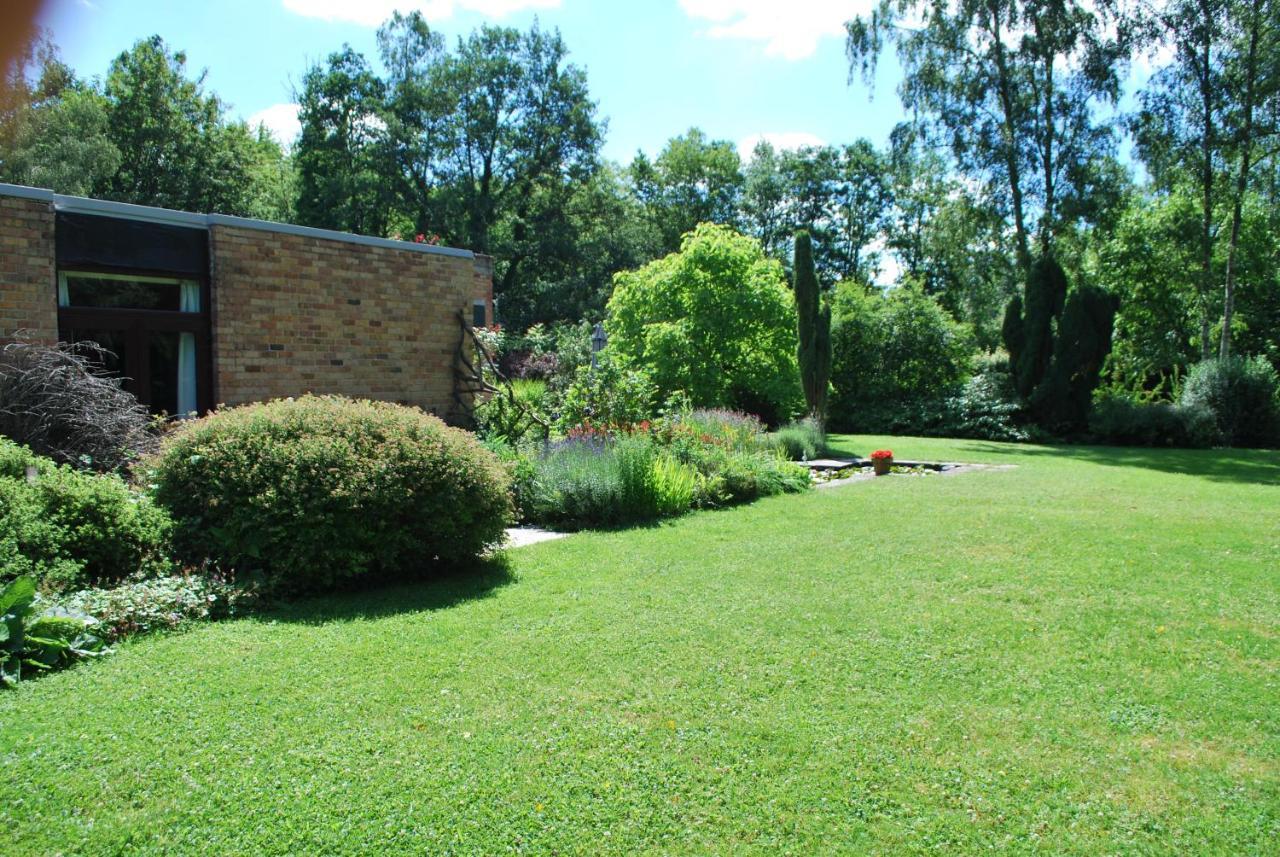 La Monardiere Bed and Breakfast Modave Exterior foto